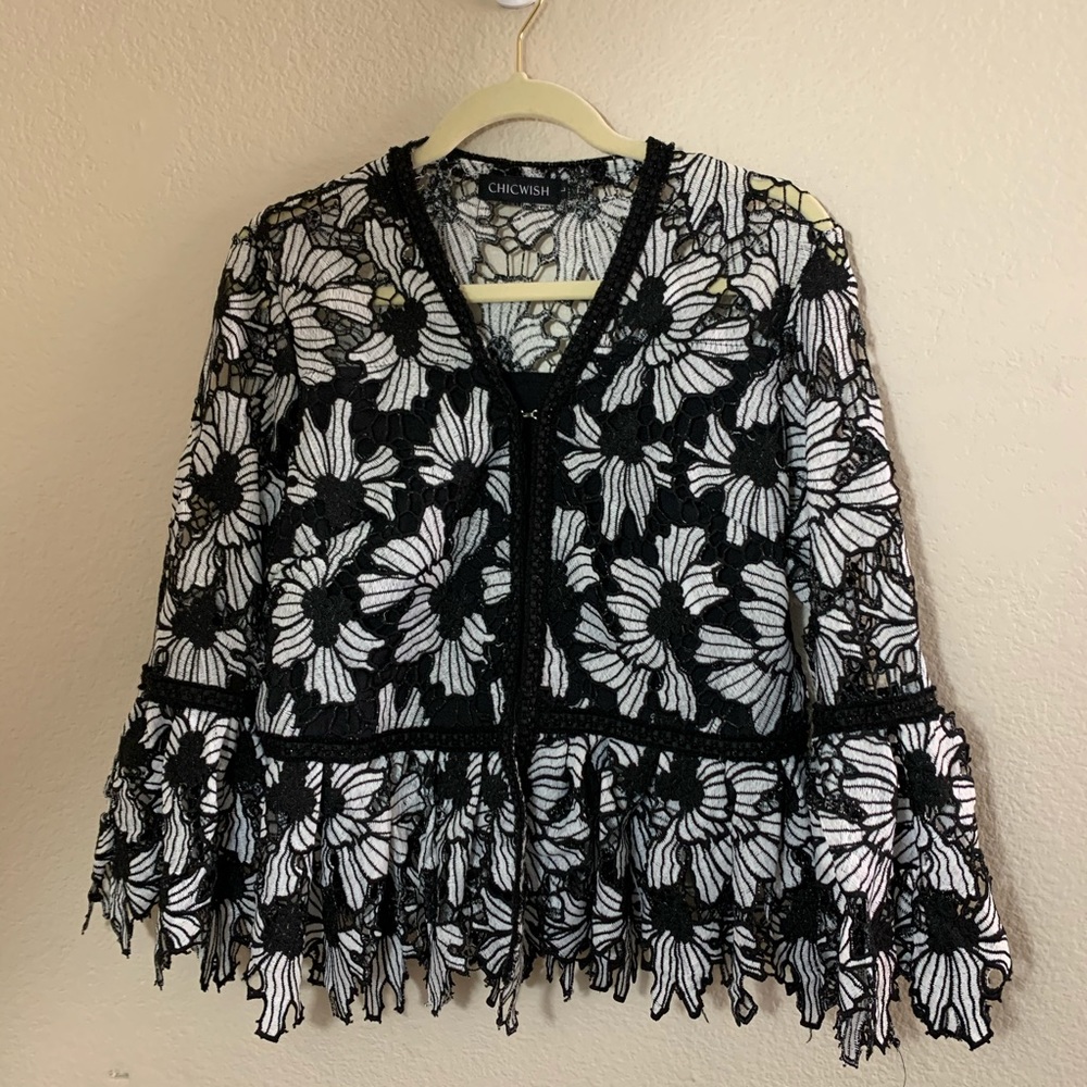 Flower Crochet Peplum Top - Picture 5 of 8